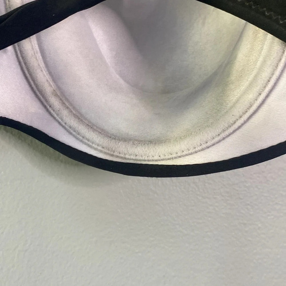 Amazon black and gold bathing suit top size small - Picture 7 of 8